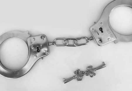 Metal Handcuffs Vorschau